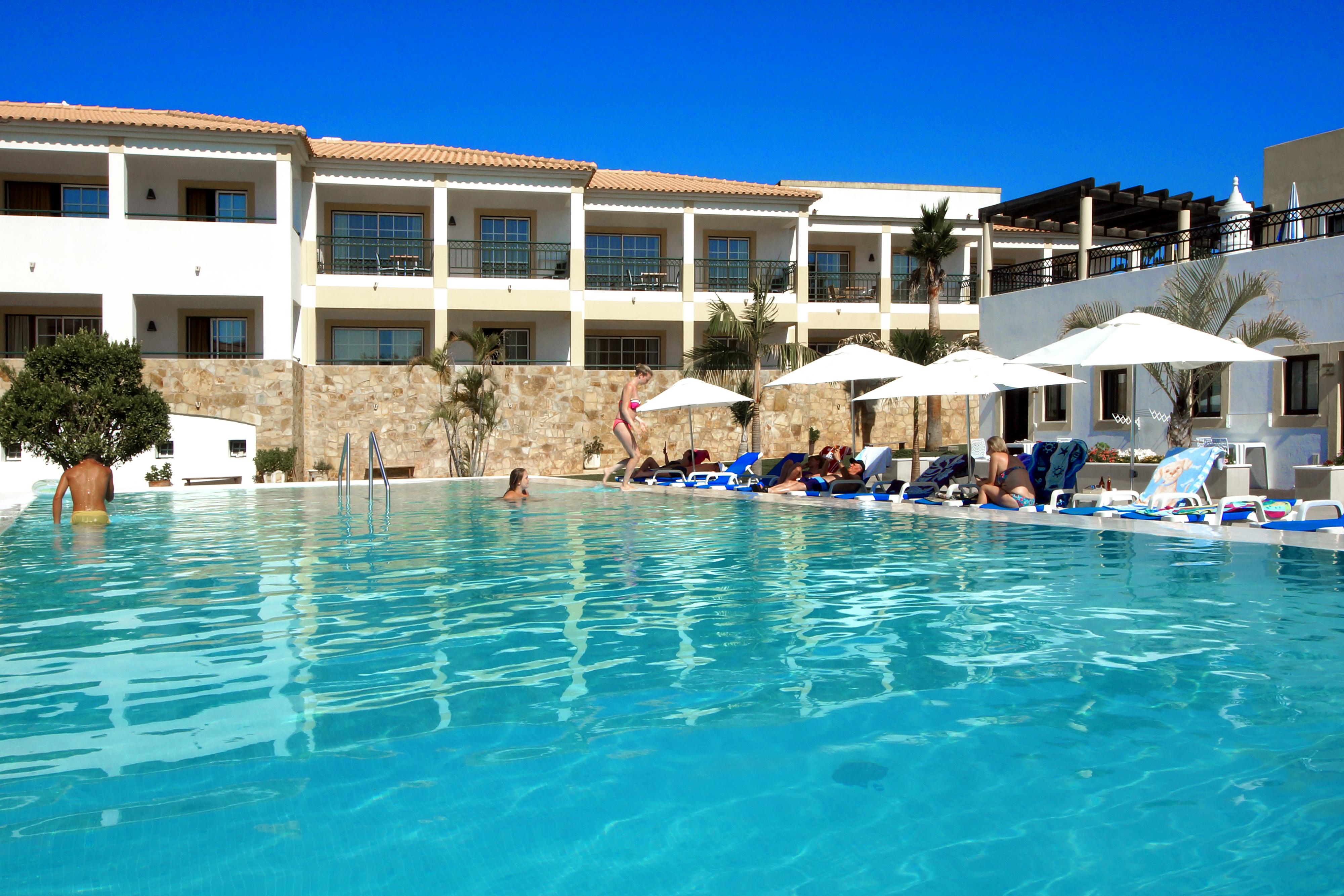 Apartamentos Turisticos Novochoro Albufeira Exterior photo