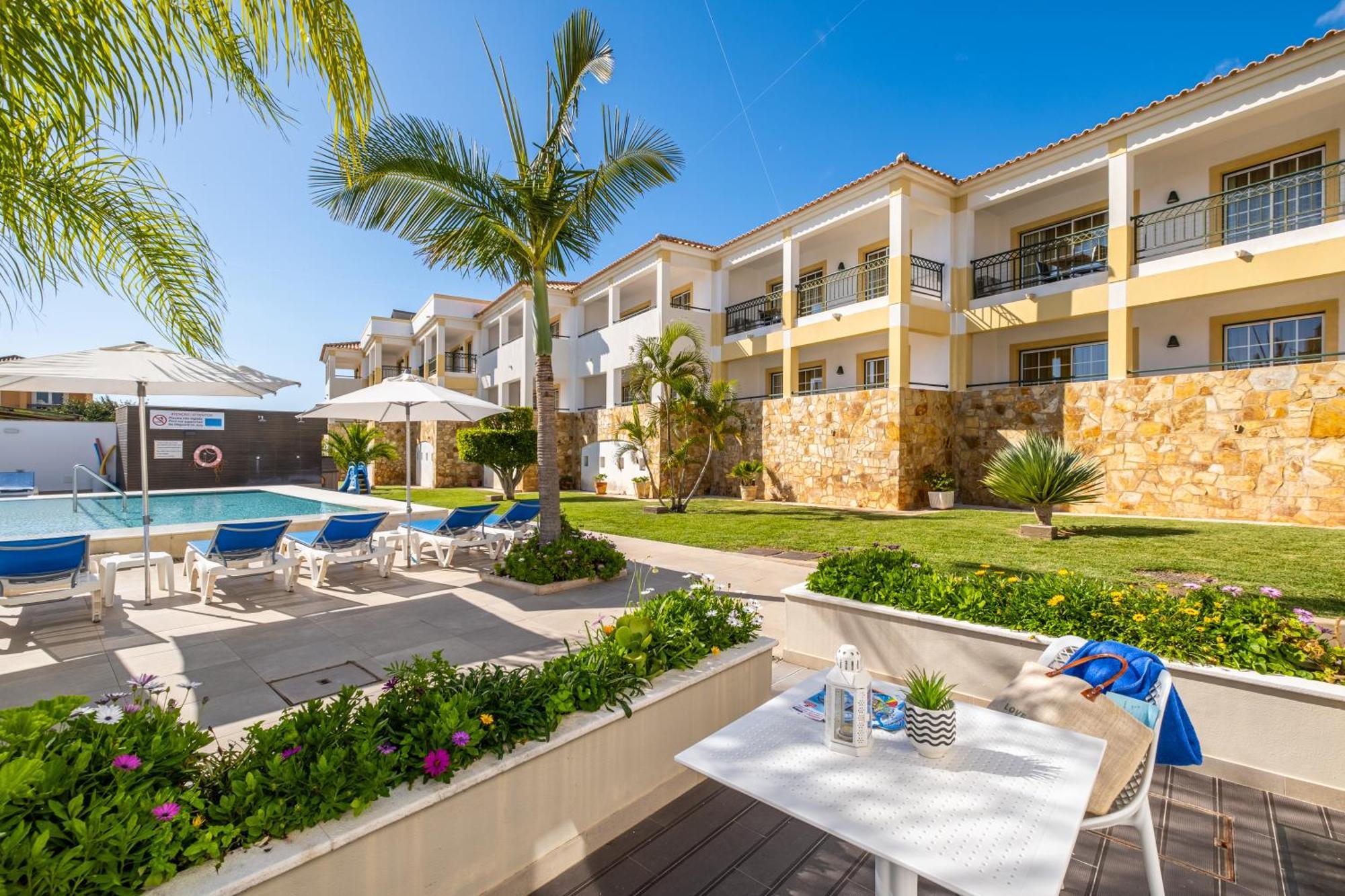 Apartamentos Turisticos Novochoro Albufeira Exterior photo