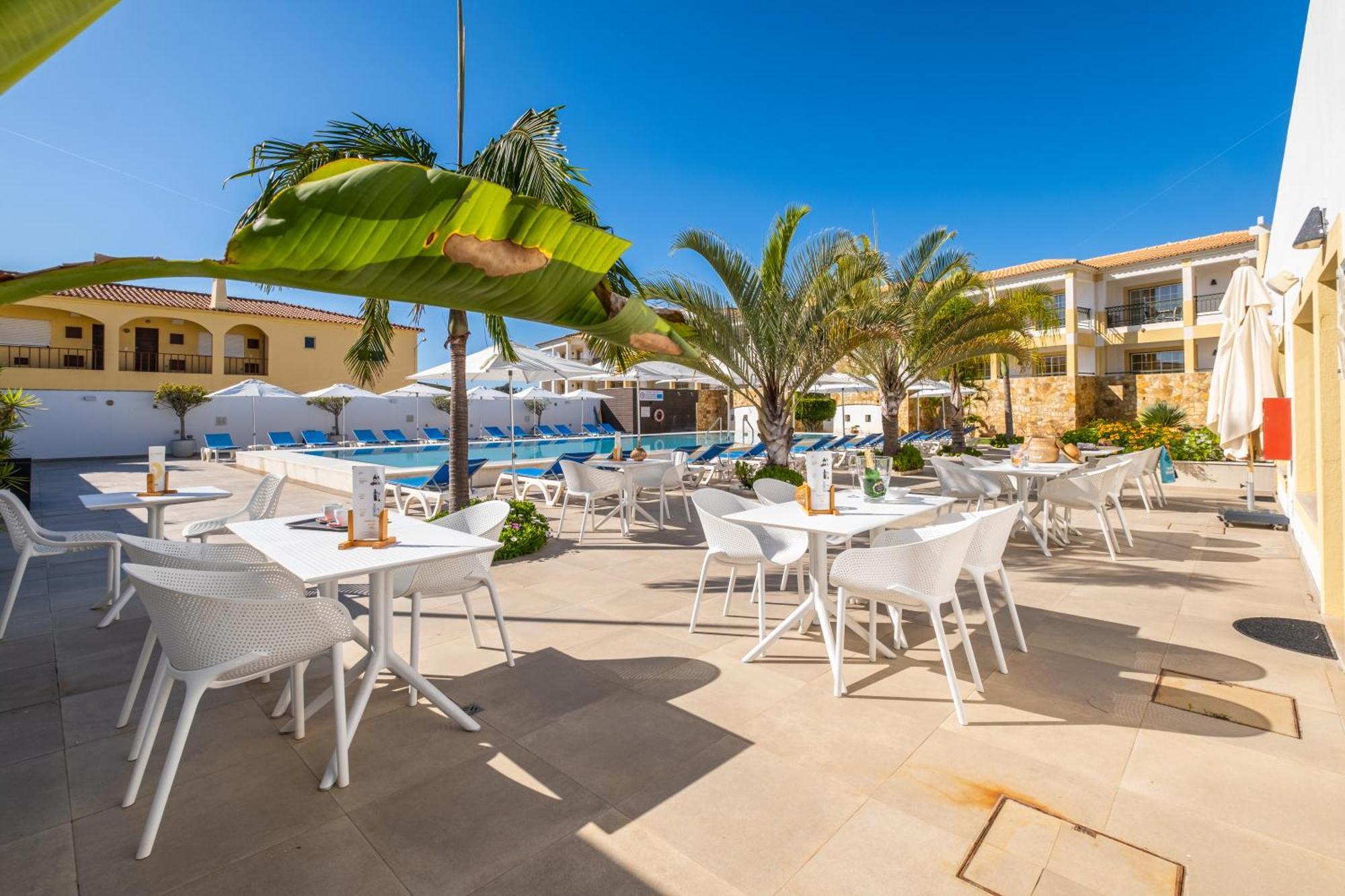 Apartamentos Turisticos Novochoro Albufeira Exterior photo